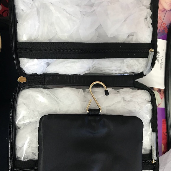 PINK Victoria Secret Travel caddy with handle - Picture 3 of 4